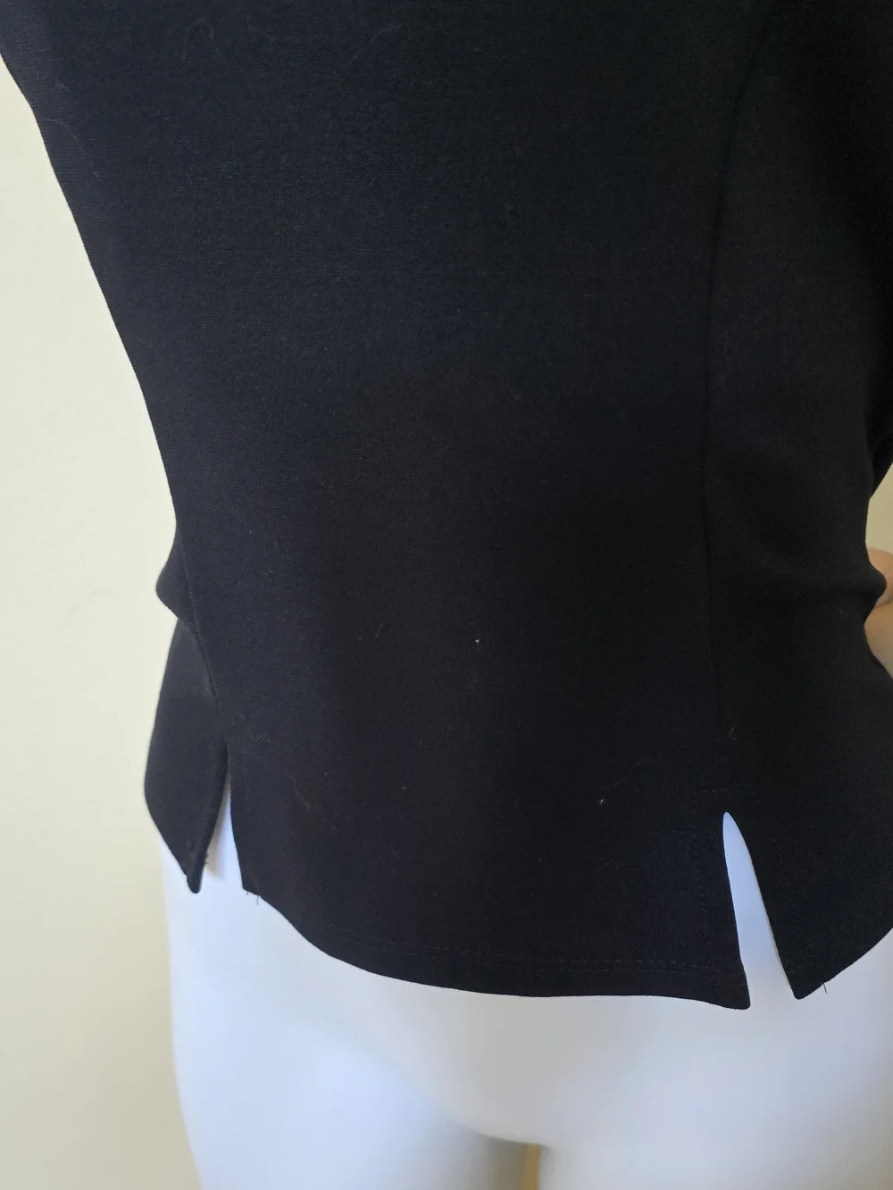 Brand New! Sleek Black V-Neck Sleeveless Blouse